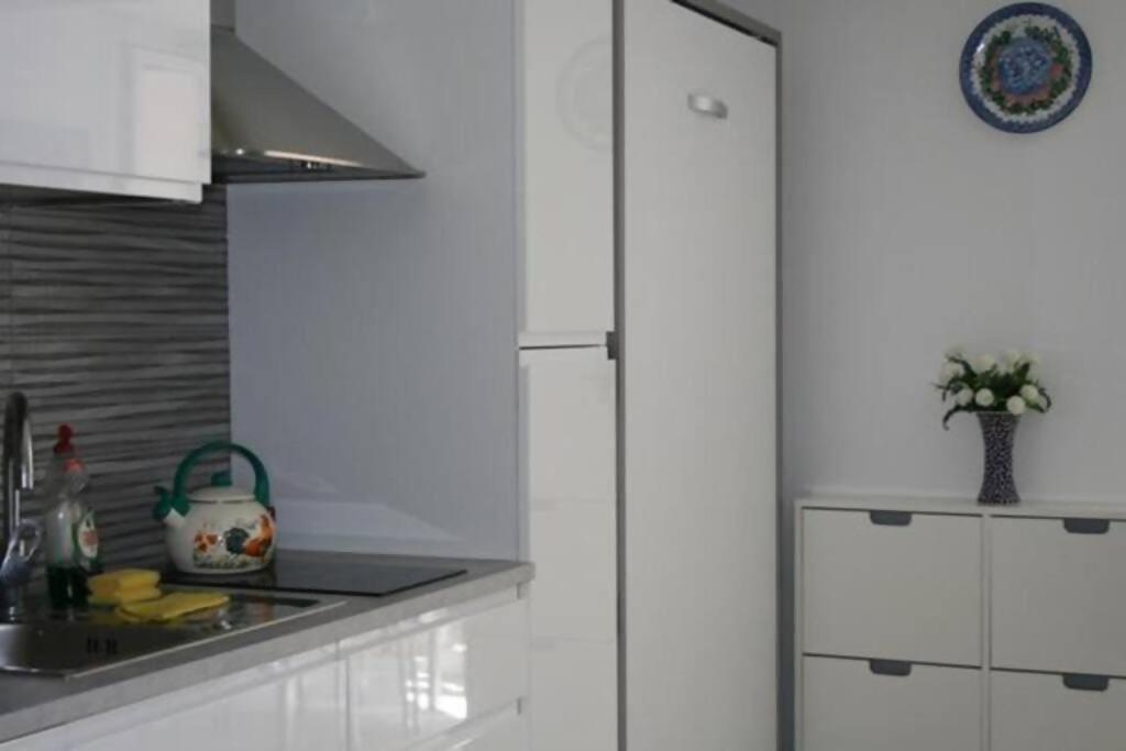 Las Lanzas Studio Apartment Playa Muchavista El Campello Bagian luar foto